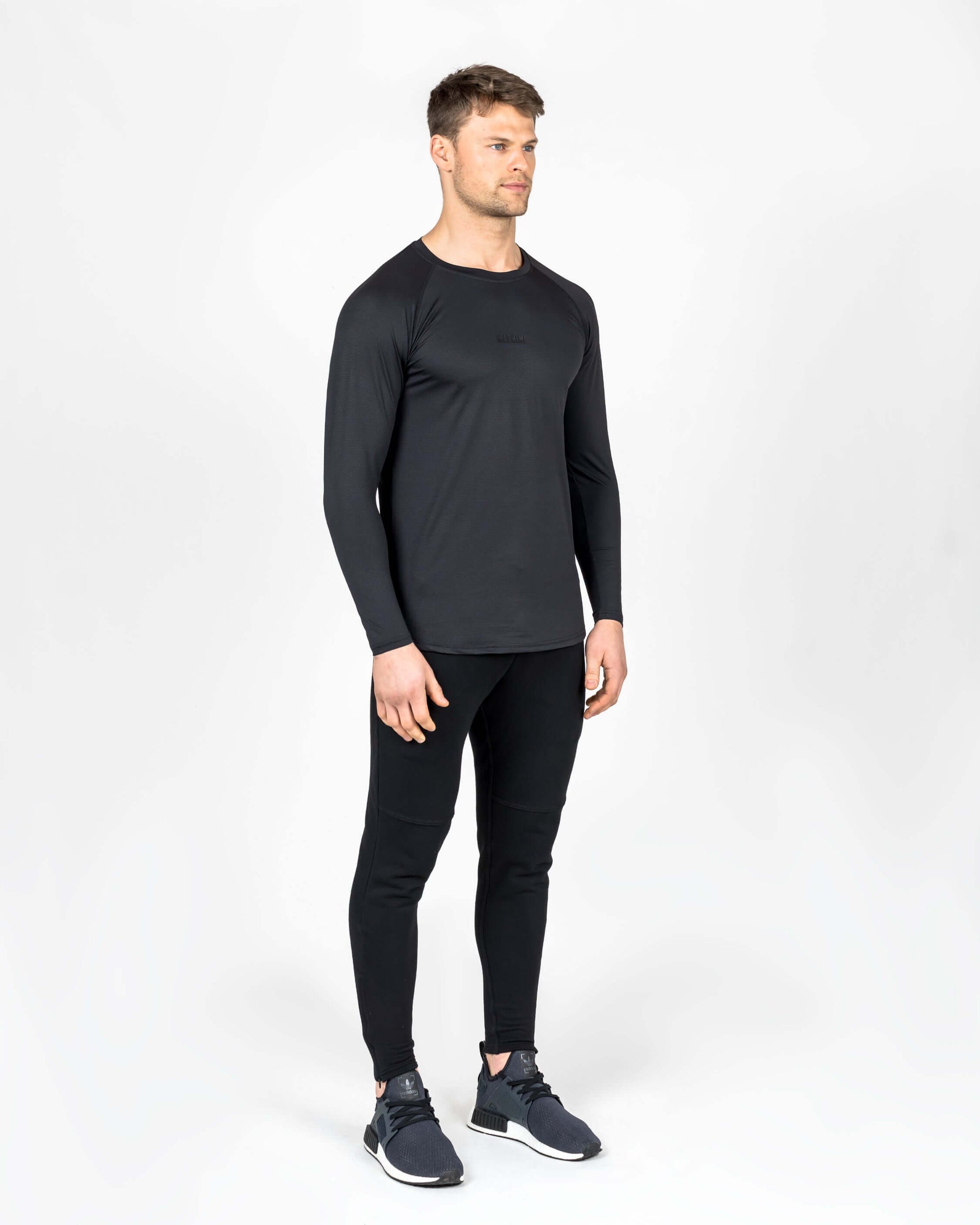 Activ-Mesh™ Agile Long Sleeve T-Shirt (Black) – Machine Fitness