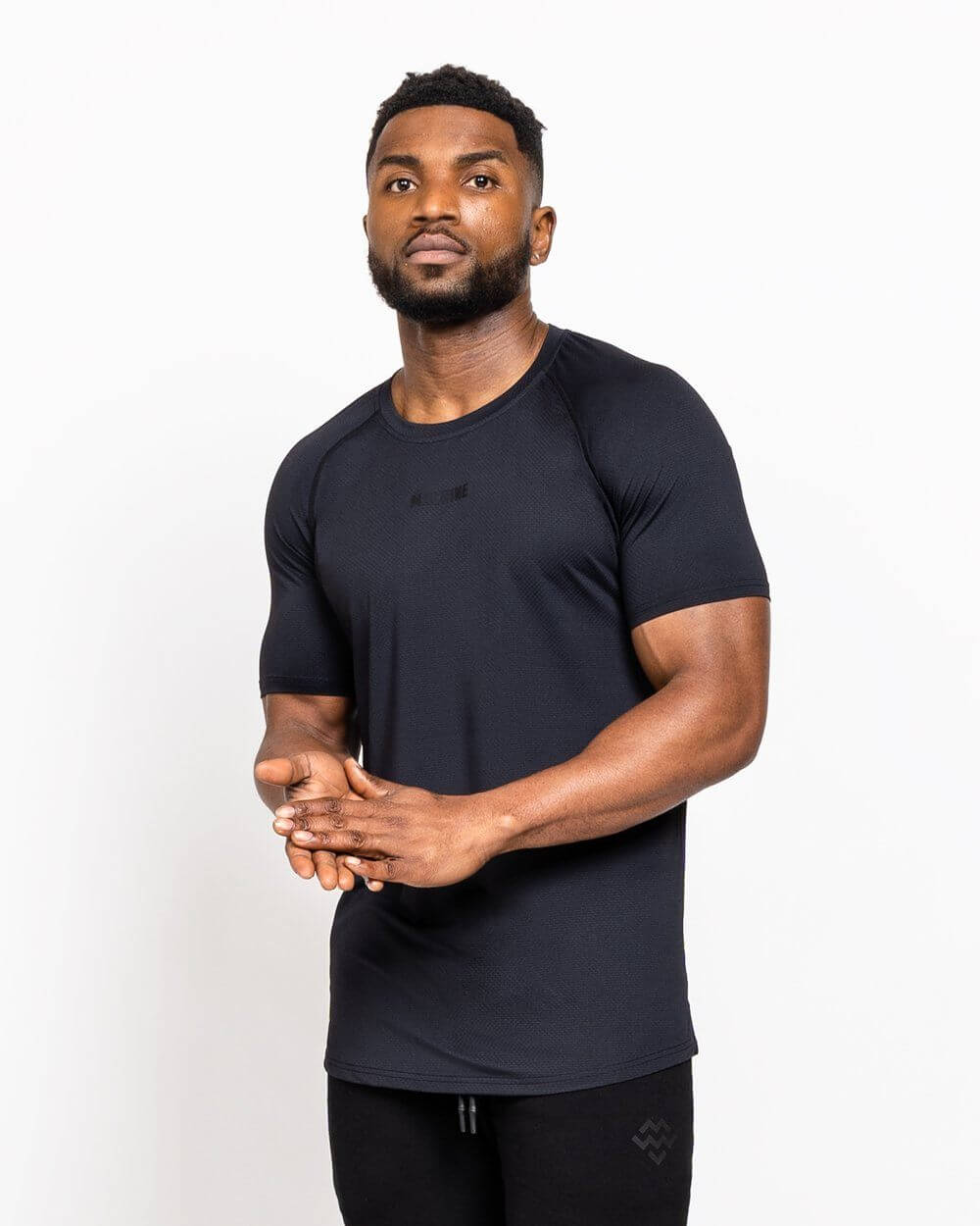 Activ-Mesh™ Agile T-Shirt (Black) – Machine Fitness